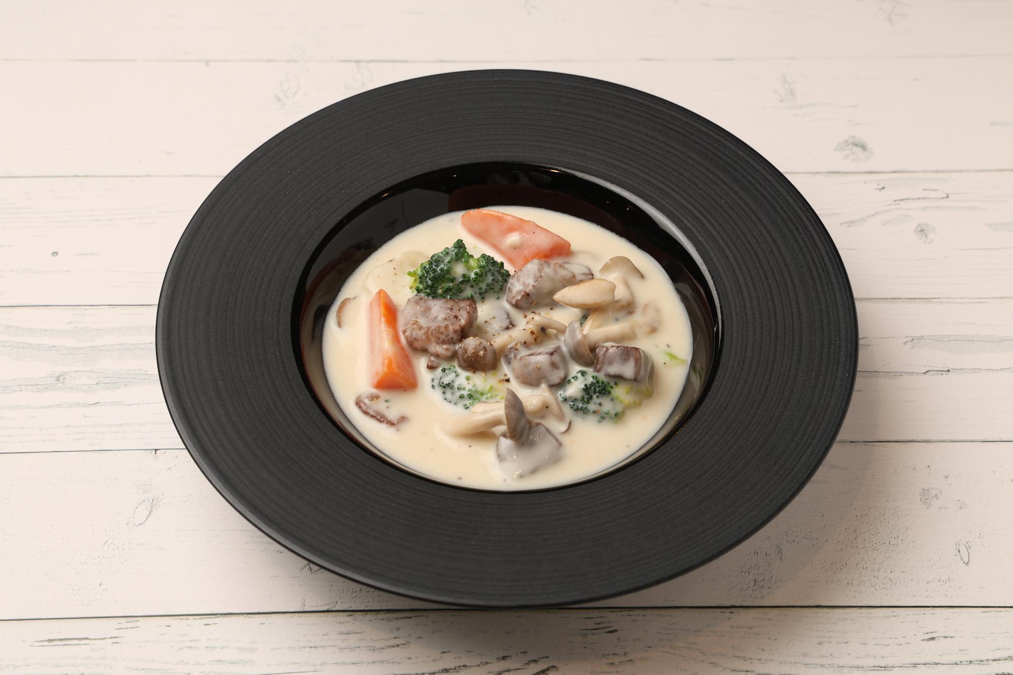 ごろごろ那須和牛のクリームシチュー