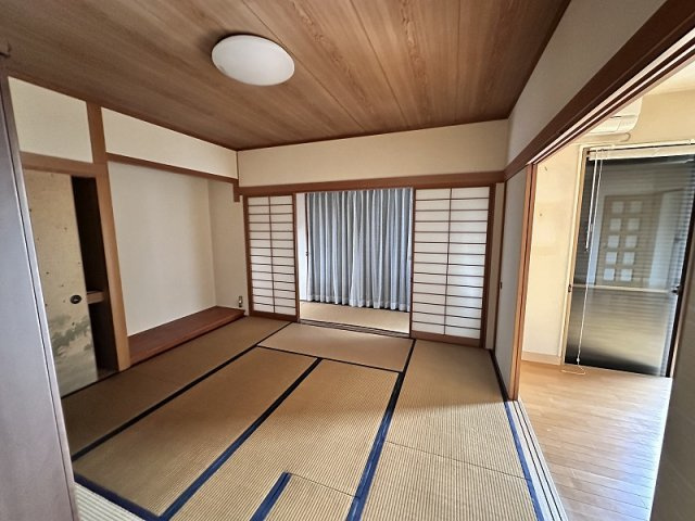 R7-9和室