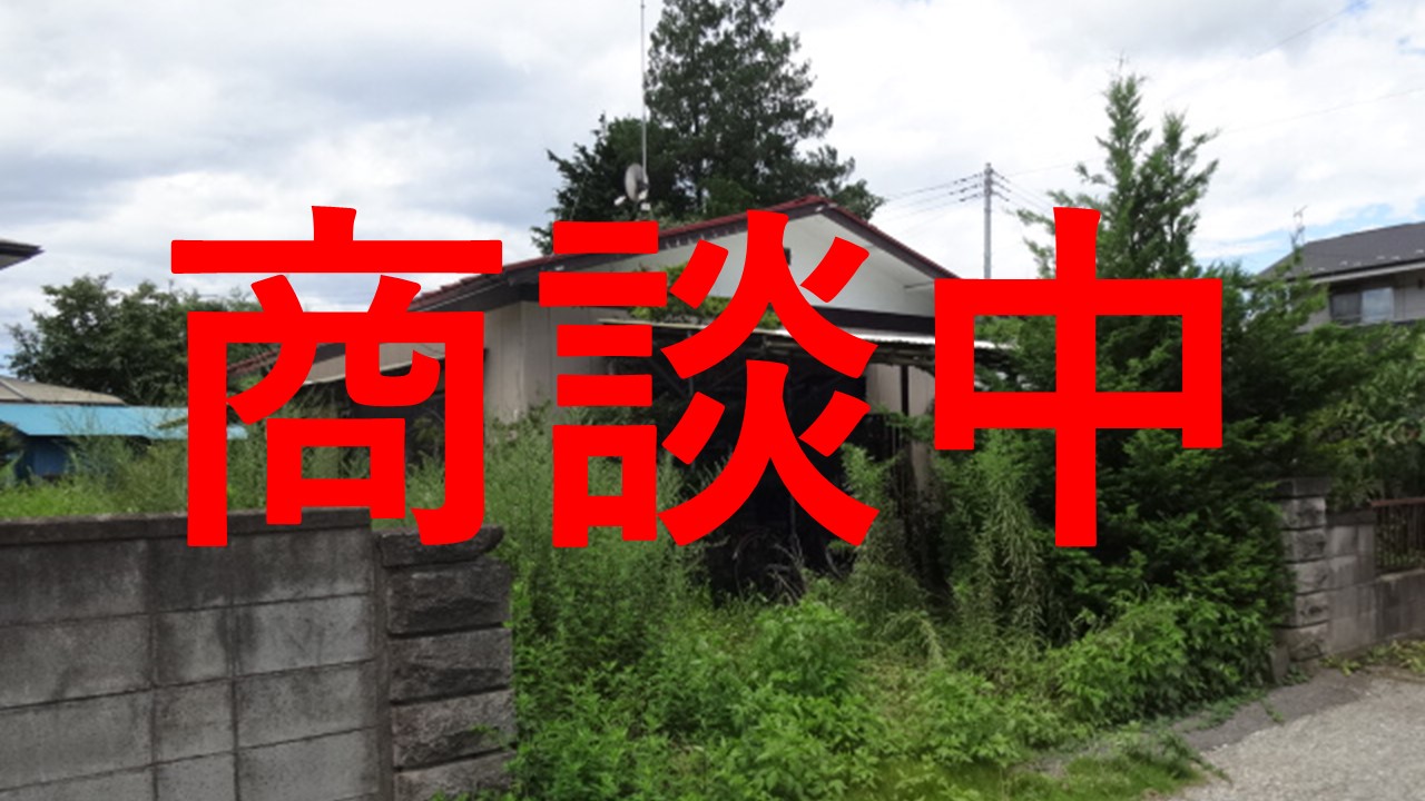 R8-10 外観