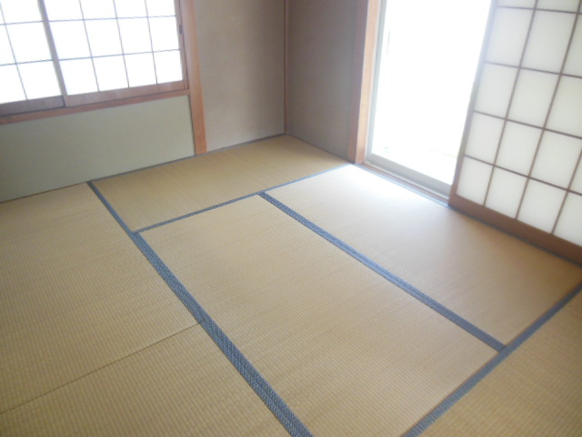 R8-13_1FWASHITSU