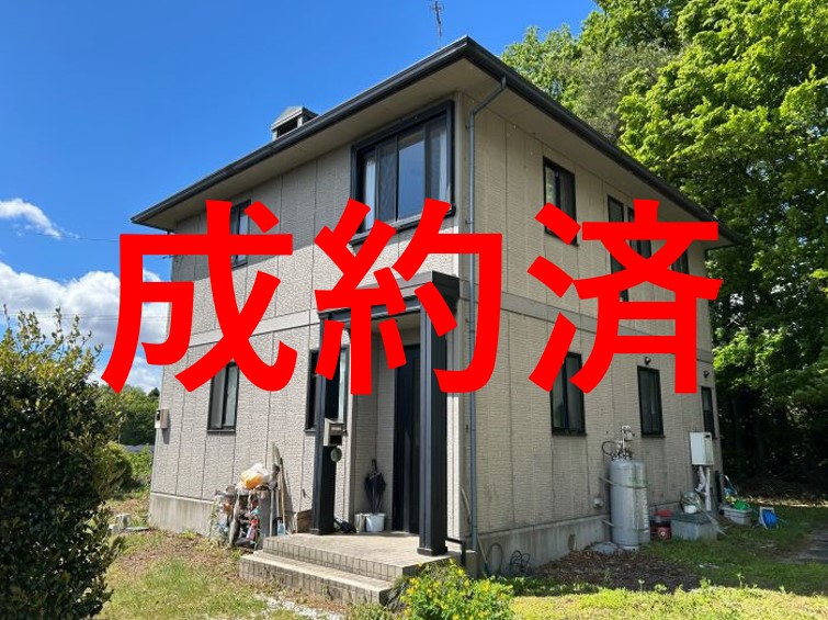 R8-1成約済み