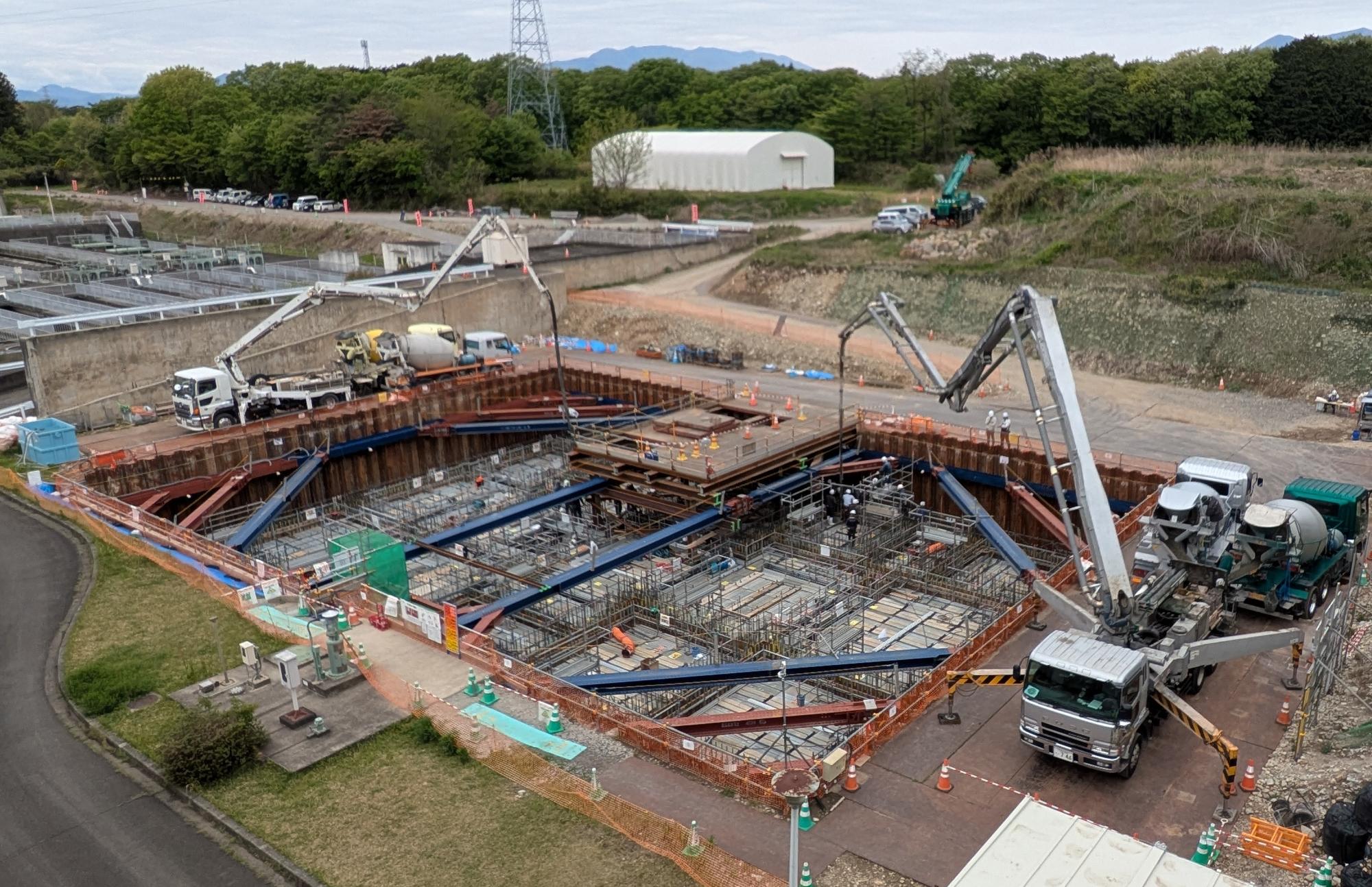 令和8年4月黒磯水処理センター新機械棟建設工事の施工状況