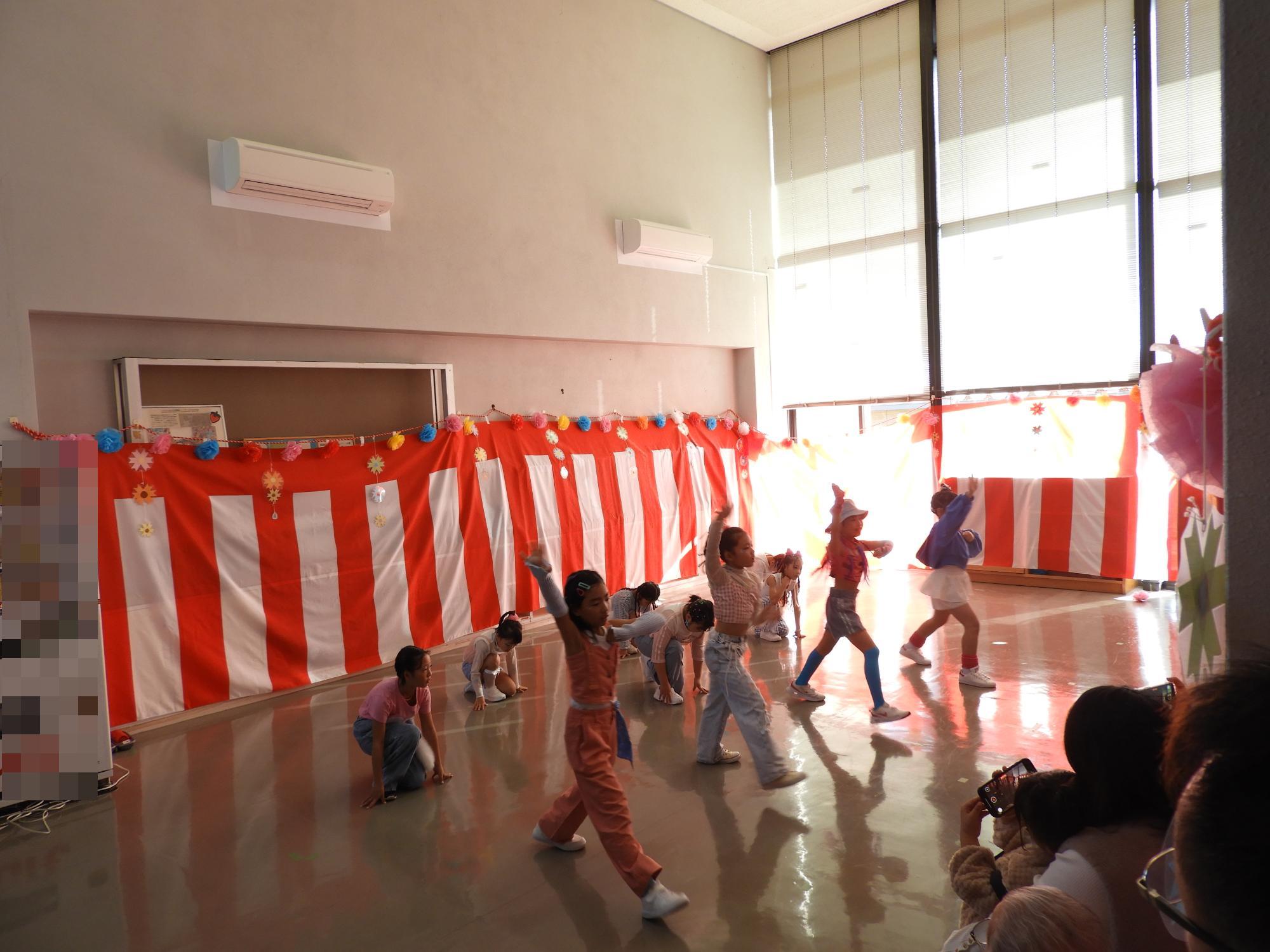 あつさき公民館まつり発表りすコース1チーム