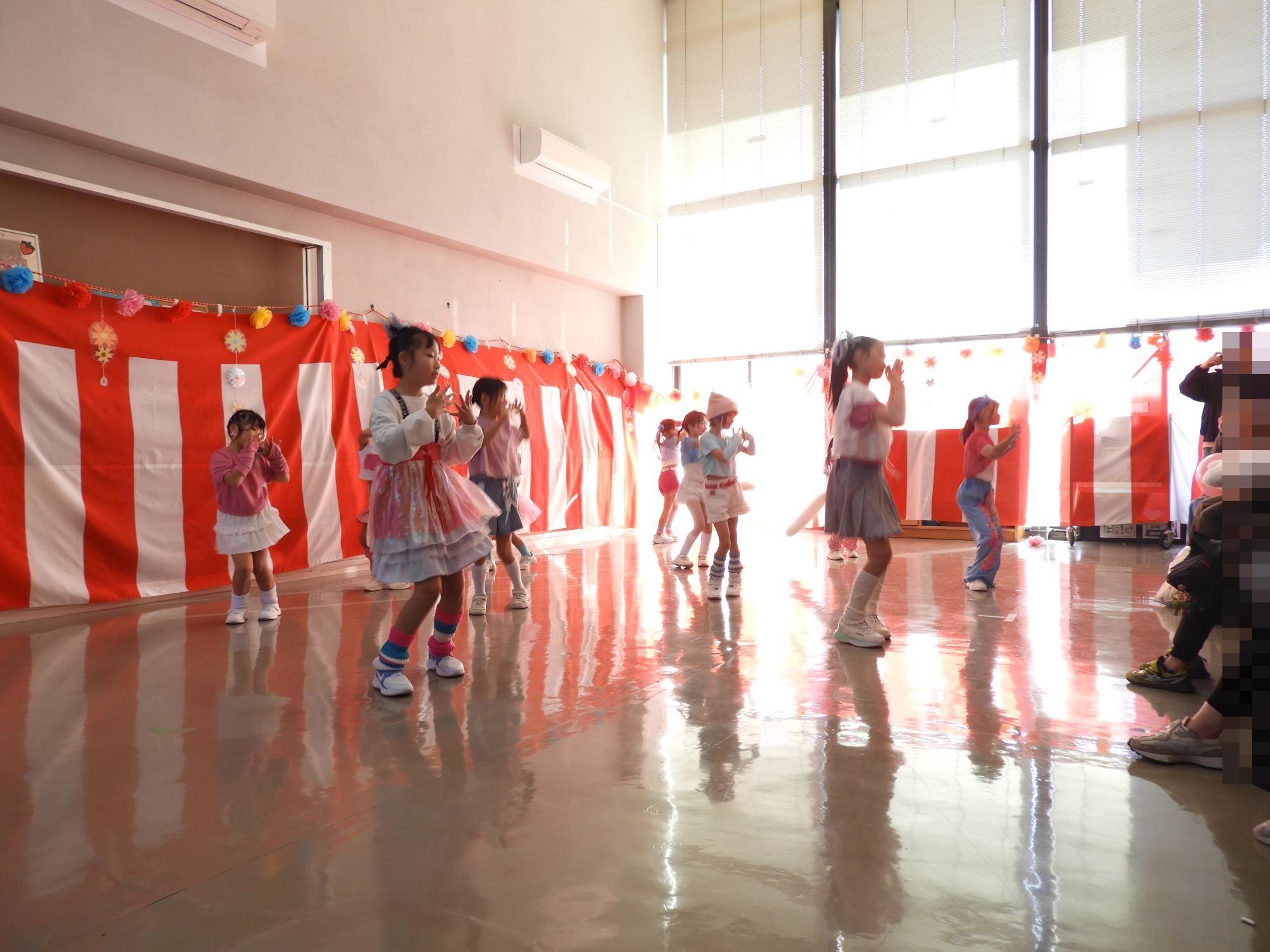 あつさき公民館まつり発表りすコース2チーム