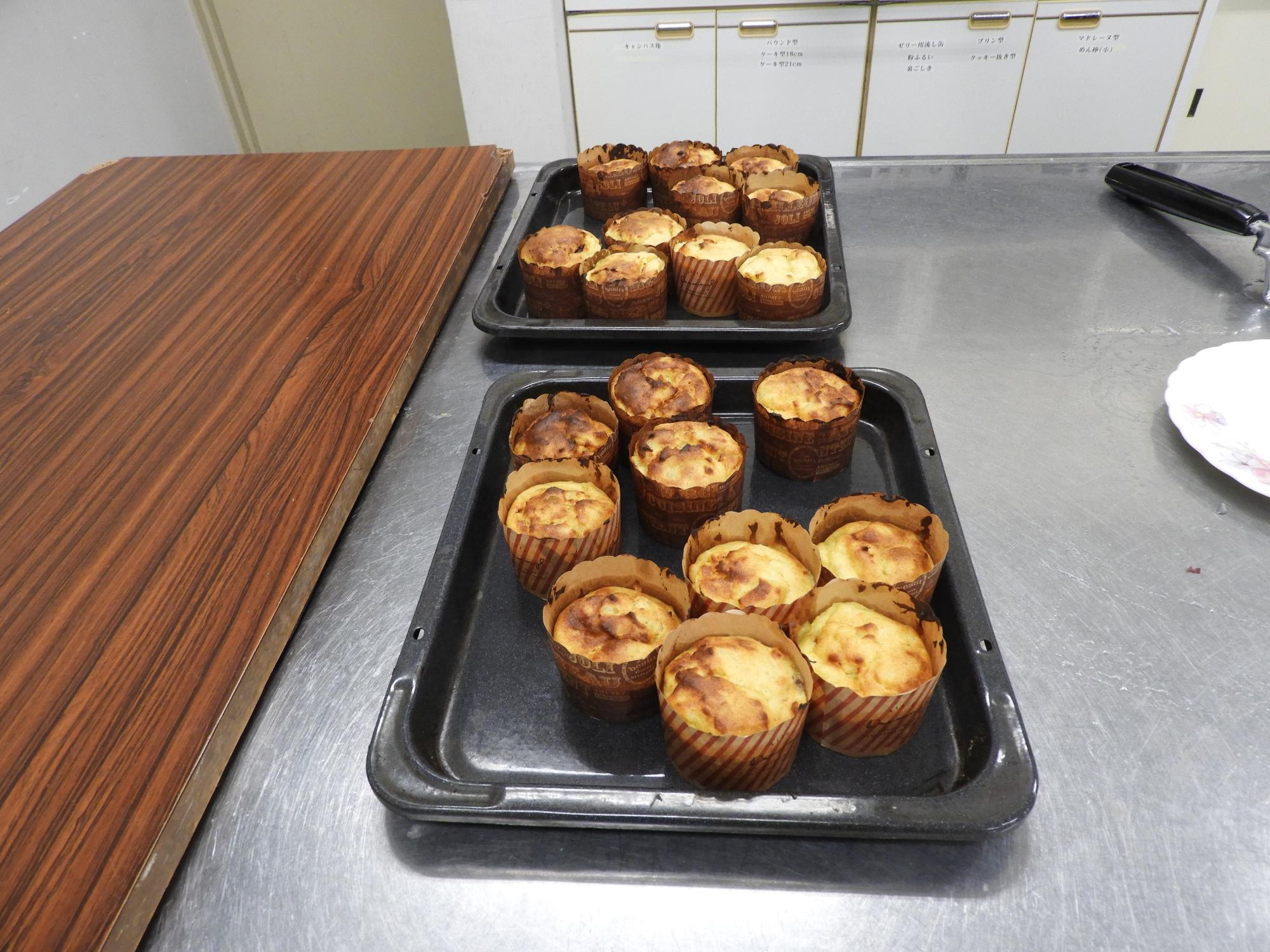 体験教室おいものスイーツづくりカップケーキ