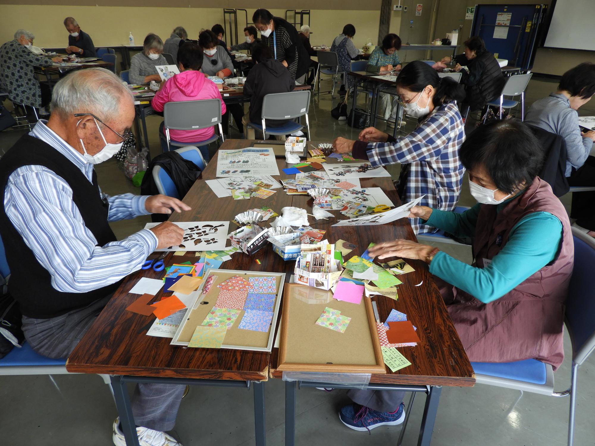 令和5年度第4回高齢者学級ときわあでやか切り絵4