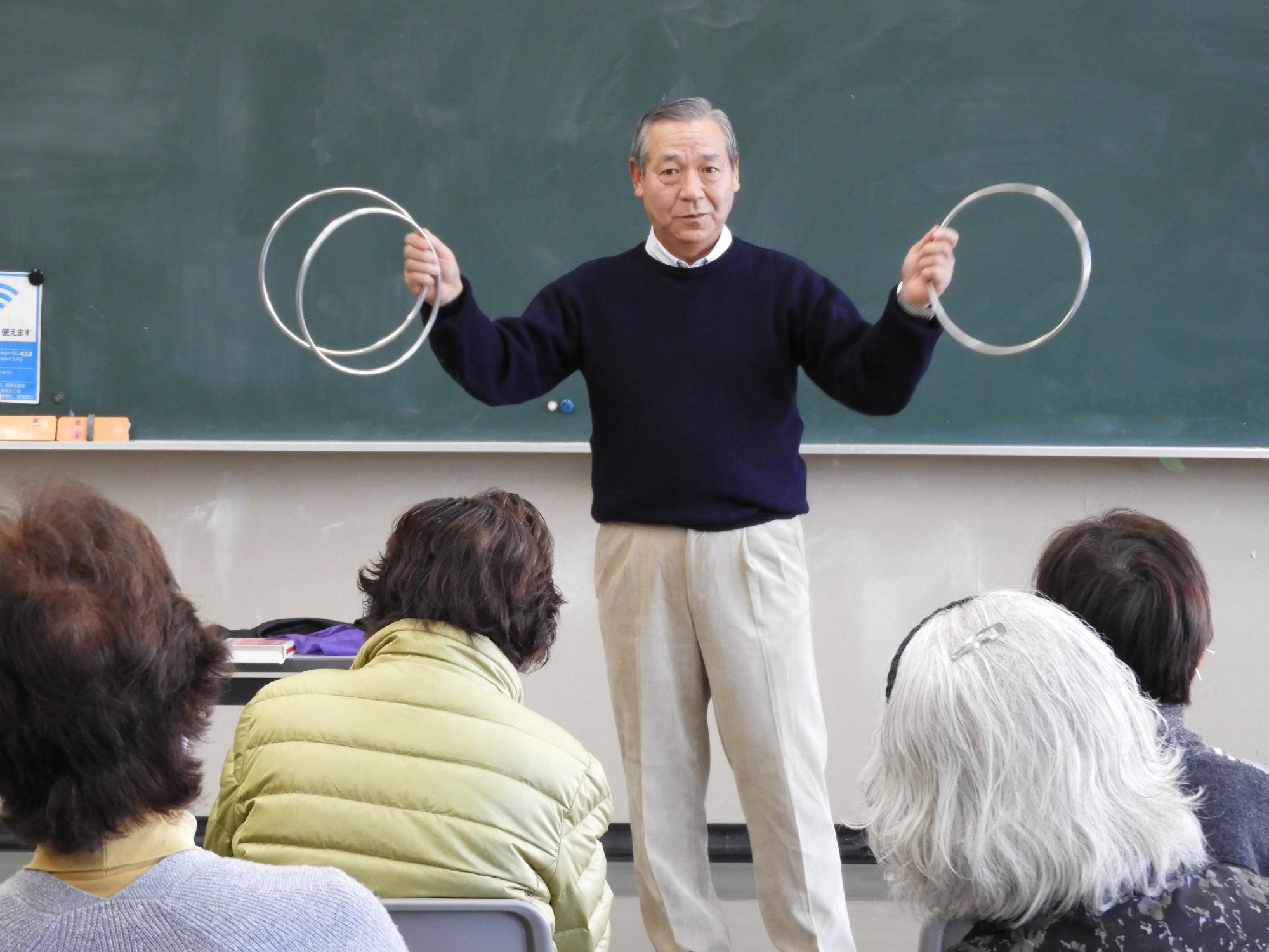 令和5年度高齢者学級ときわ第5回高根沢満さんの 脳トレ＆マジックショー