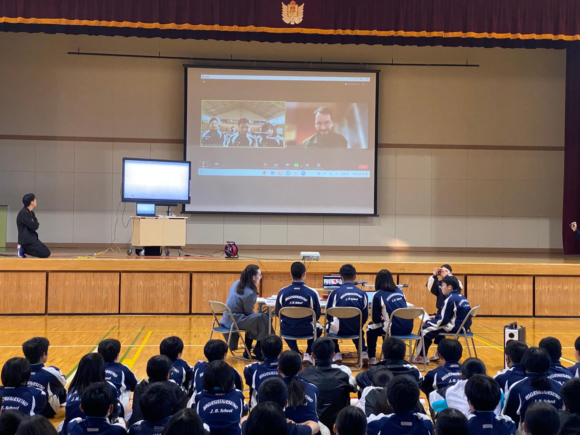 交流の様子その二