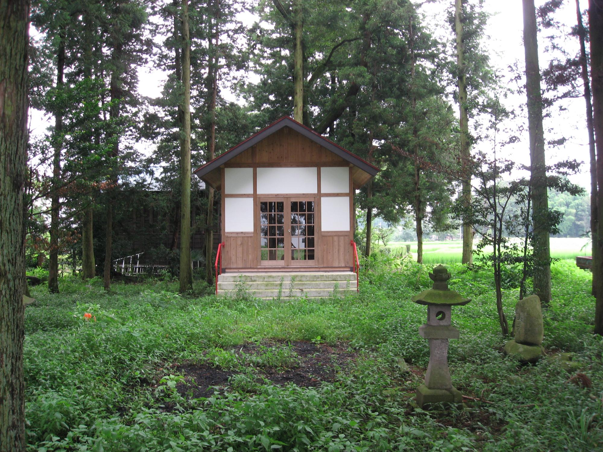 鶏鳥神社