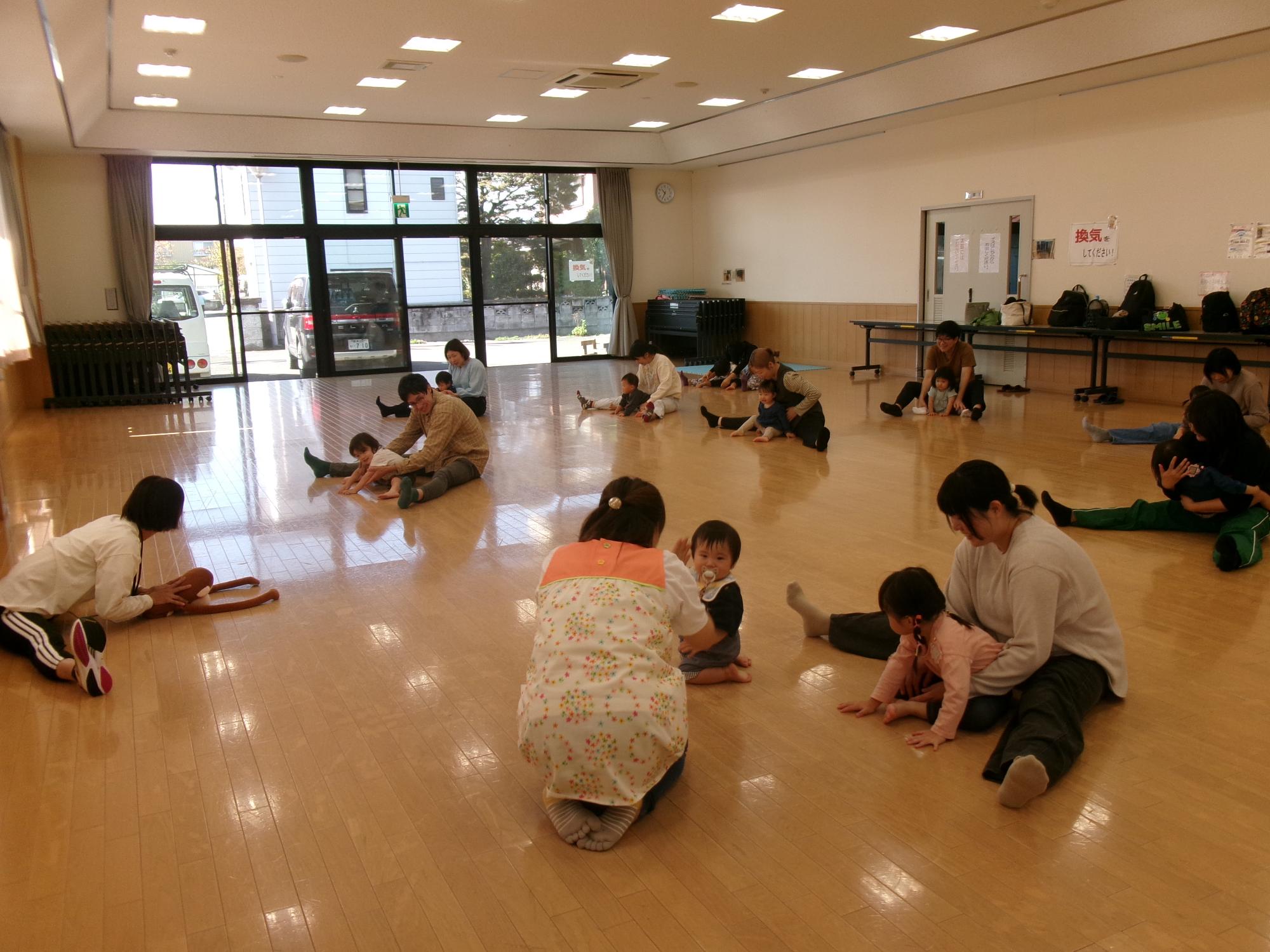 親子ふれあい運動あそび