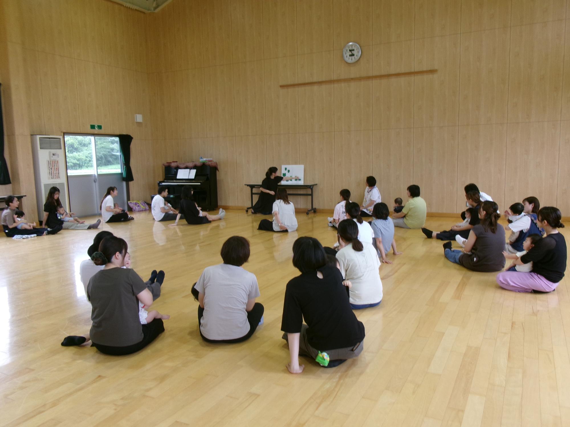 ベビー親子リトミック