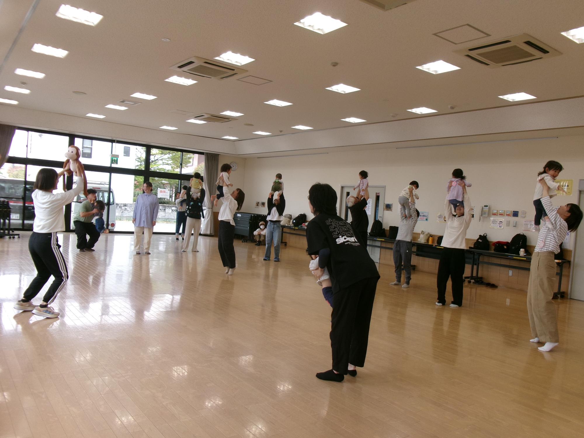 親子ふれあい運動あそび20260415